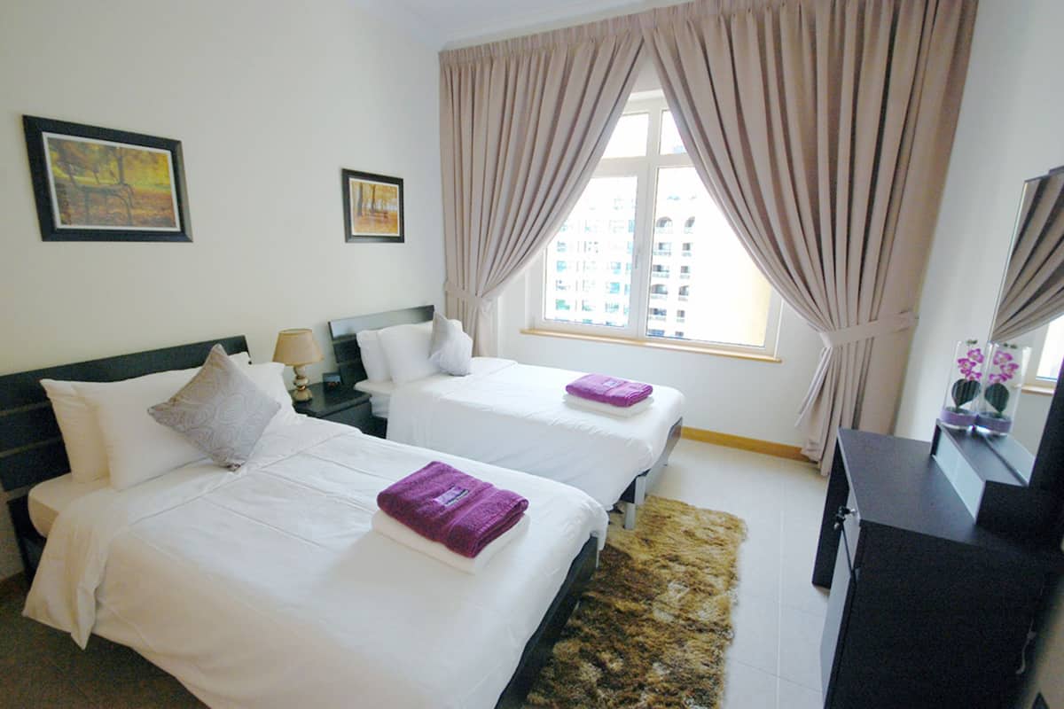 Apartment, 2 Bedrooms | In-room safe, blackout curtains, iron/ironing board, free WiFi