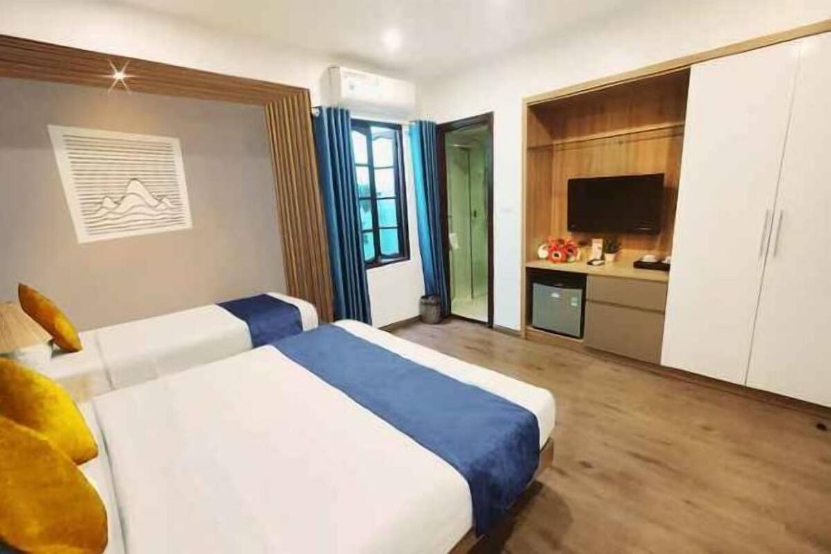 1 bedroom, minibar, in-room safe, desk