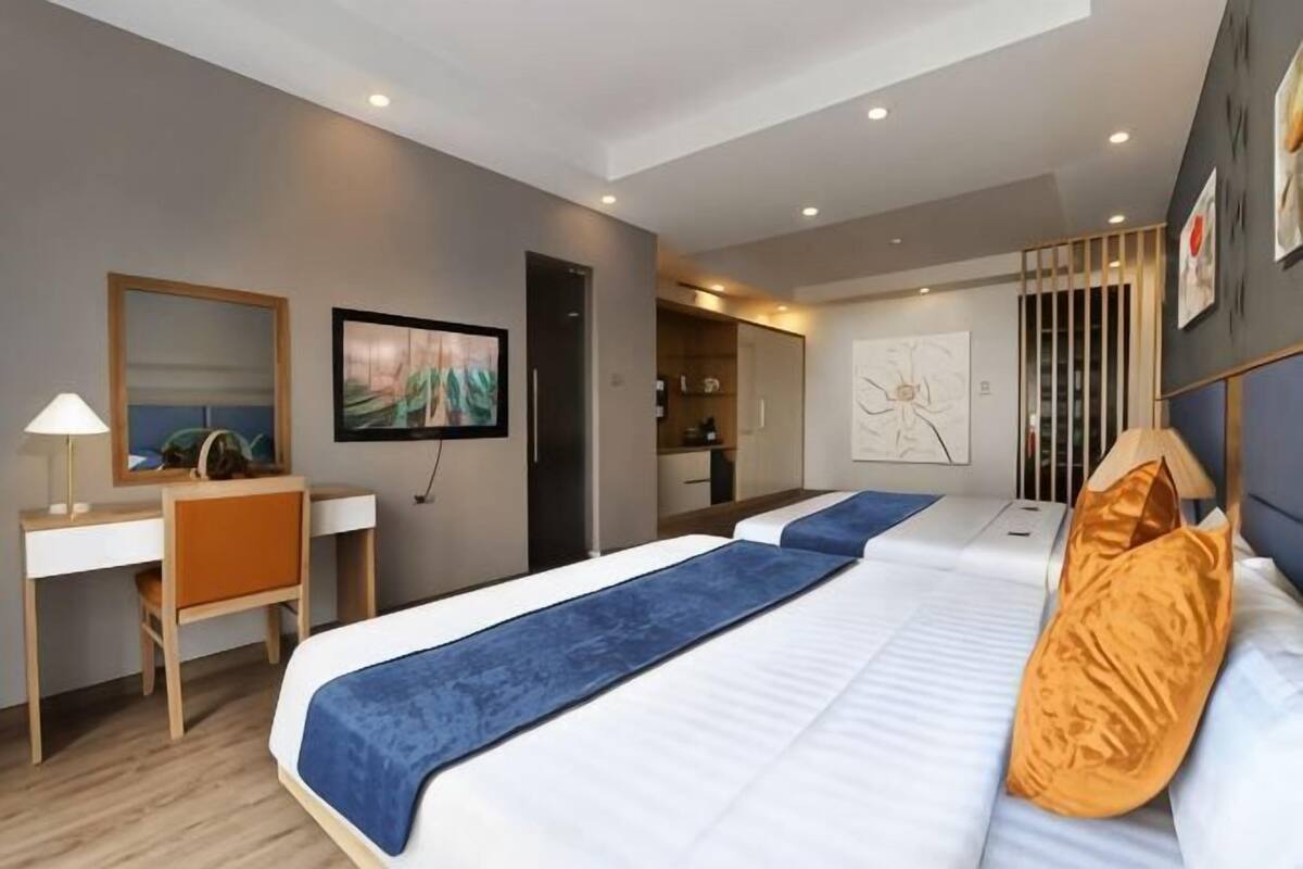 1 slaapkamer, een minibar, een kluis op de kamer, een bureau