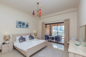 Appartement, 2 chambres | 2 chambres, coffres-forts dans les chambres, rideaux occultants