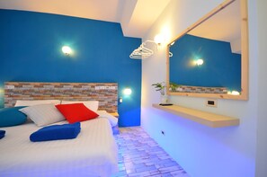 1 dormitori, minibar, caixa forta a l'habitació i decoració individual
