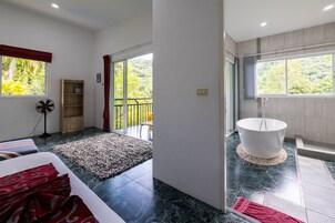 家庭别墅, 多间卧室, 私人游泳池, 山腰 | 加厚床垫、客房内保险箱、特色装修、特色家居