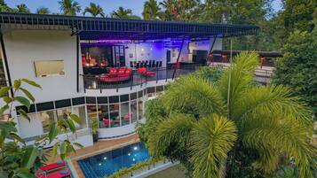 Halaman properti