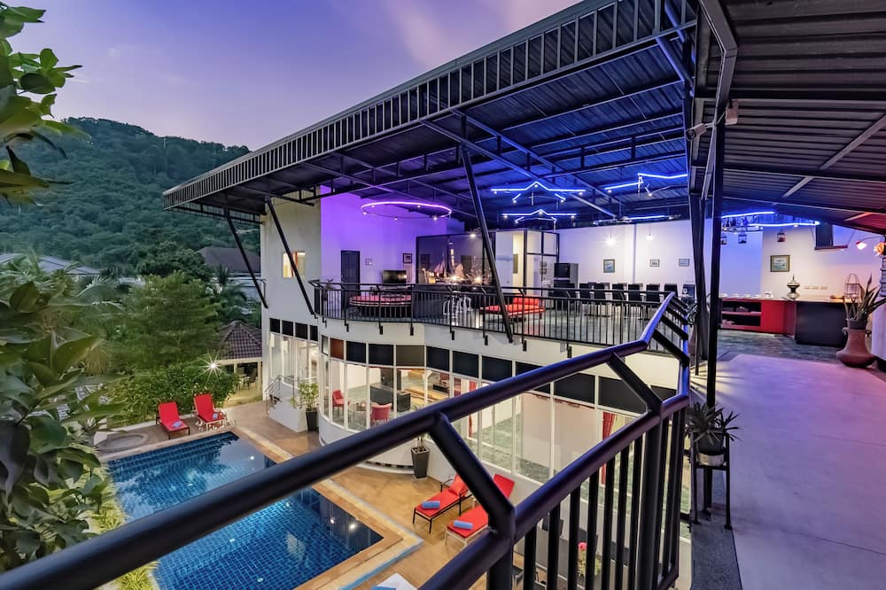 Villa Nap Dau 10 Bedrooms