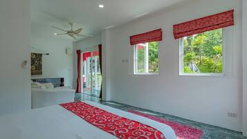 Biệt thự dành cho gia đình, nhiều phòng ngủ, hồ bơi riêng, cạnh núi | Nệm có lớp đệm bông, két bảo mật tại phòng, trang trí khác biệt