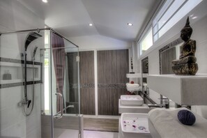 Bathroom - Tropicale Villa (Rawai)