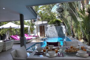 Deluxe Villa, 3 Bedrooms, Private Pool, Poolside | Terrace/patio