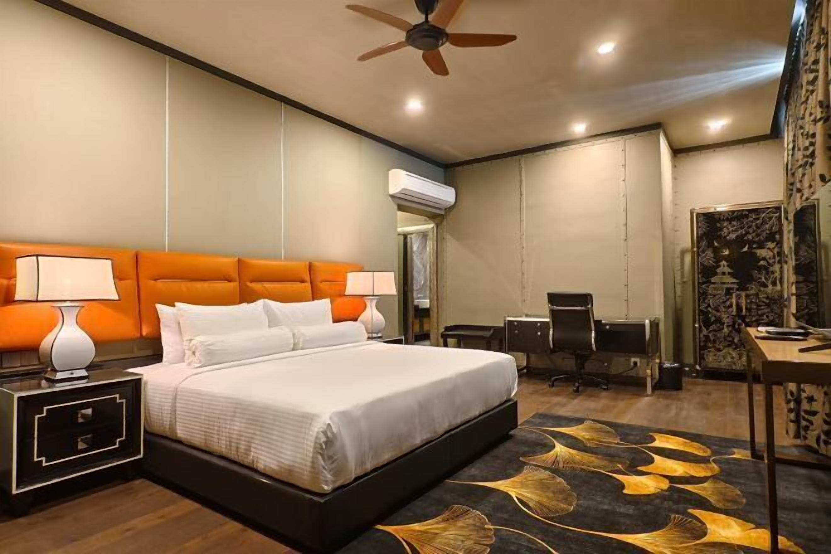 Minibar, caja fuerte, decoración individual y mobiliario individual