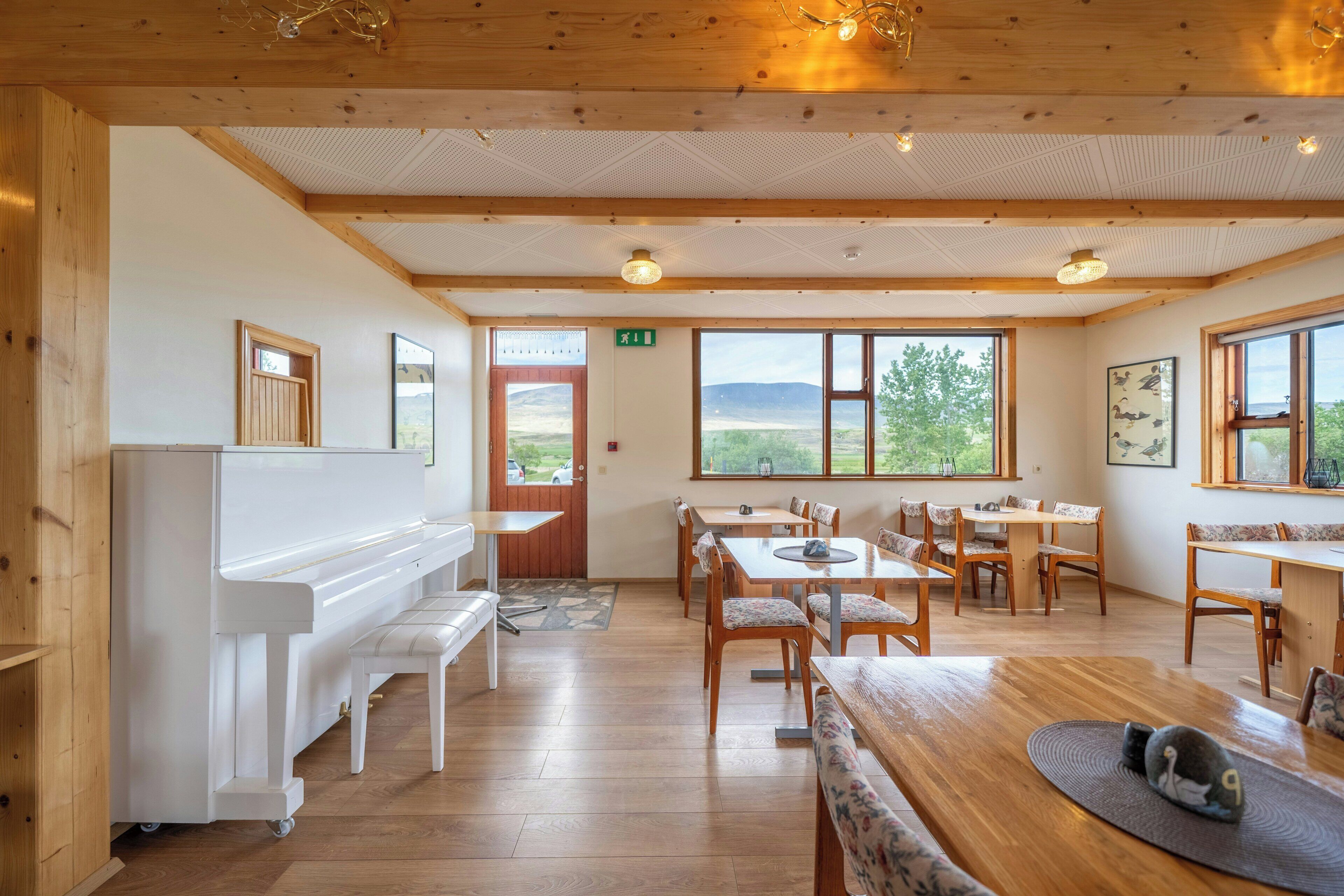 ダイニングルーム