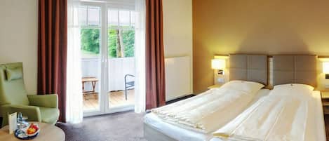 Double Room, Balcony