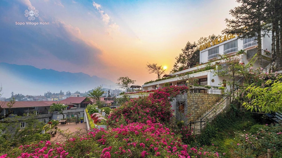 Sapa Village Hotel