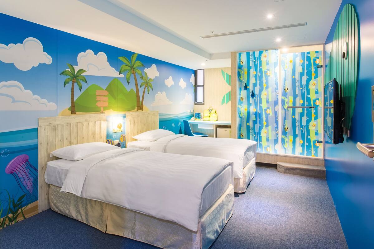 Twin Room (Star) | In-room safe, desk, blackout drapes, soundproofing