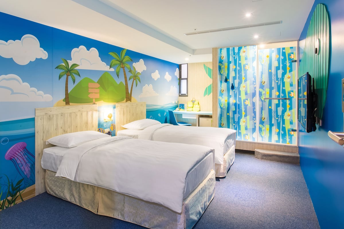 Twin Room (Star) | In-room safe, desk, blackout drapes, soundproofing