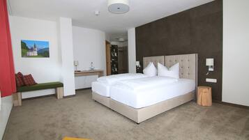 Desk, free WiFi, bed sheets