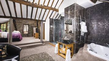 Luxury House | Free cots/infant beds, free WiFi