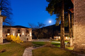Courtyard - The Chatzigaki Manor (Pyli)