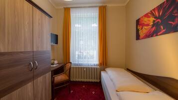 Single Room | In-room safe, desk, iron/ironing board, rollaway beds