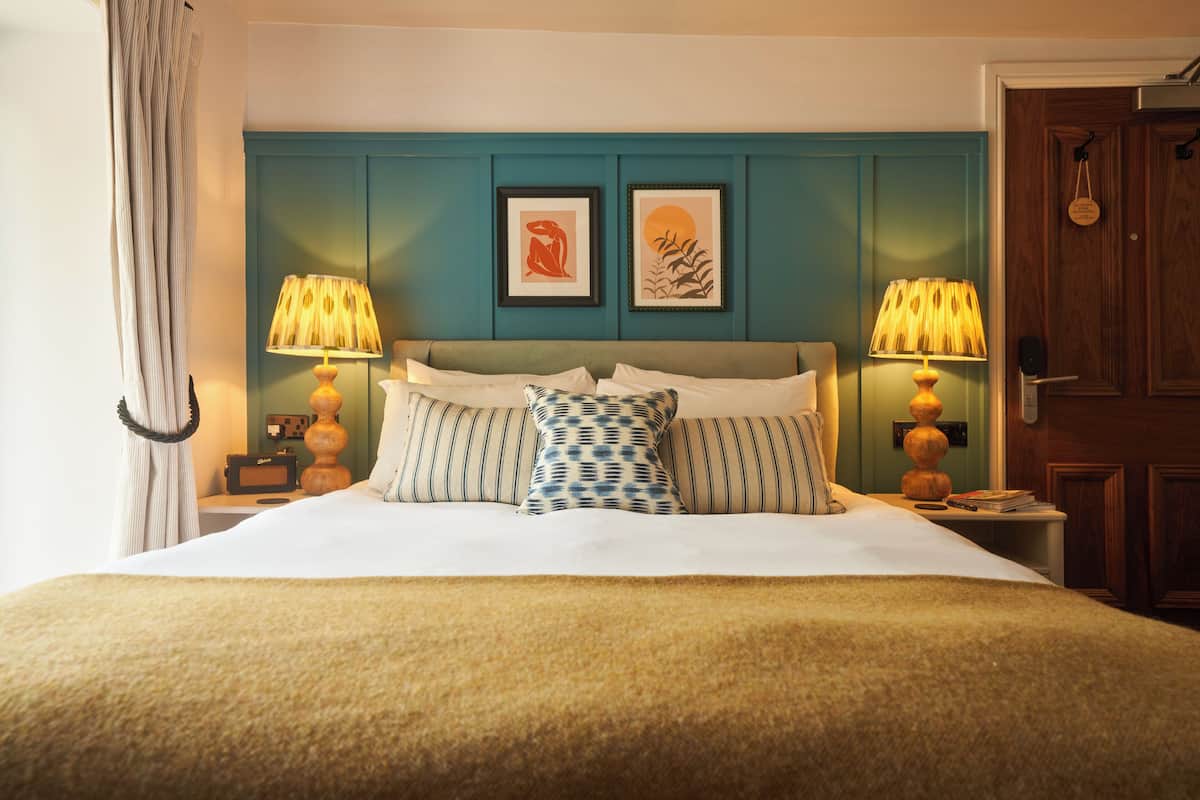 Biancheria da letto di alta qualità, minibar, una scrivania