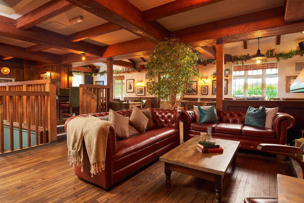 restaurant