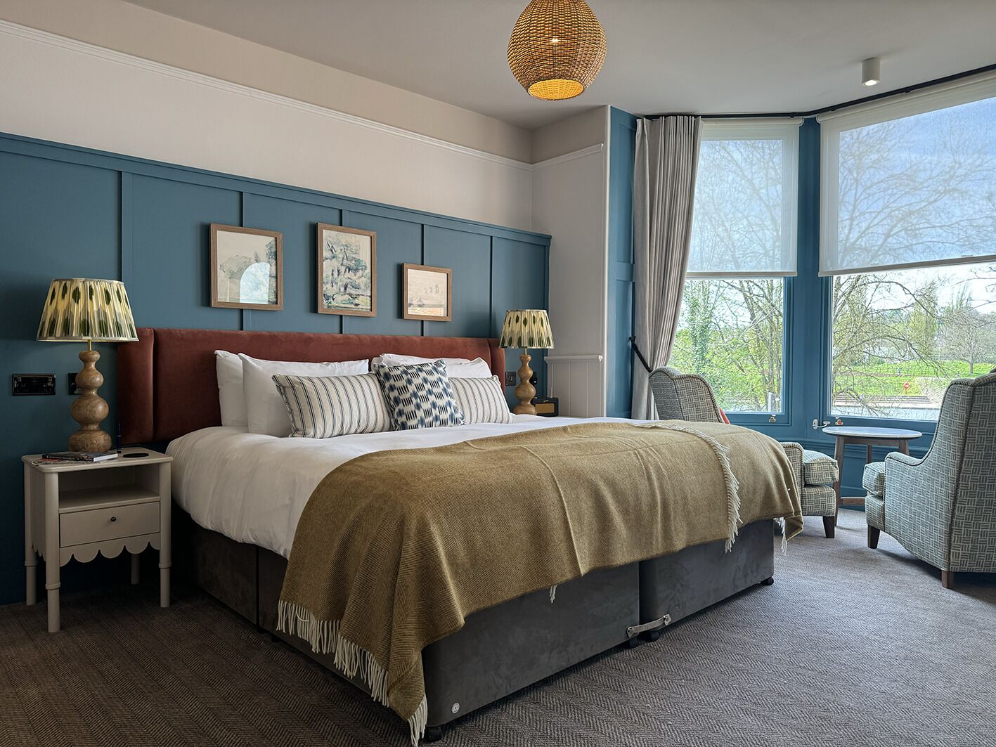 Signature Double Room | Premium bedding, minibar, desk, soundproofing