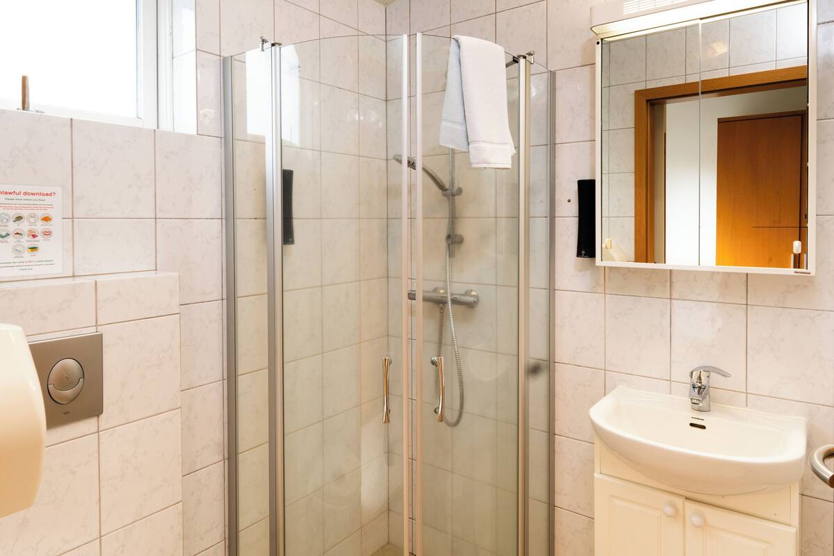 standard double or twin room, private bathroom, annex building | bathroom | shower, free toiletries, hair dryer, bathrobes
