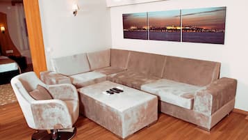 Presidential Suite | Living area
