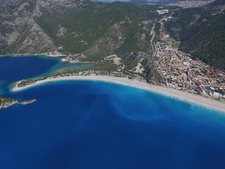 Aerial view. S3 Seahorse Beach Club & Hotel