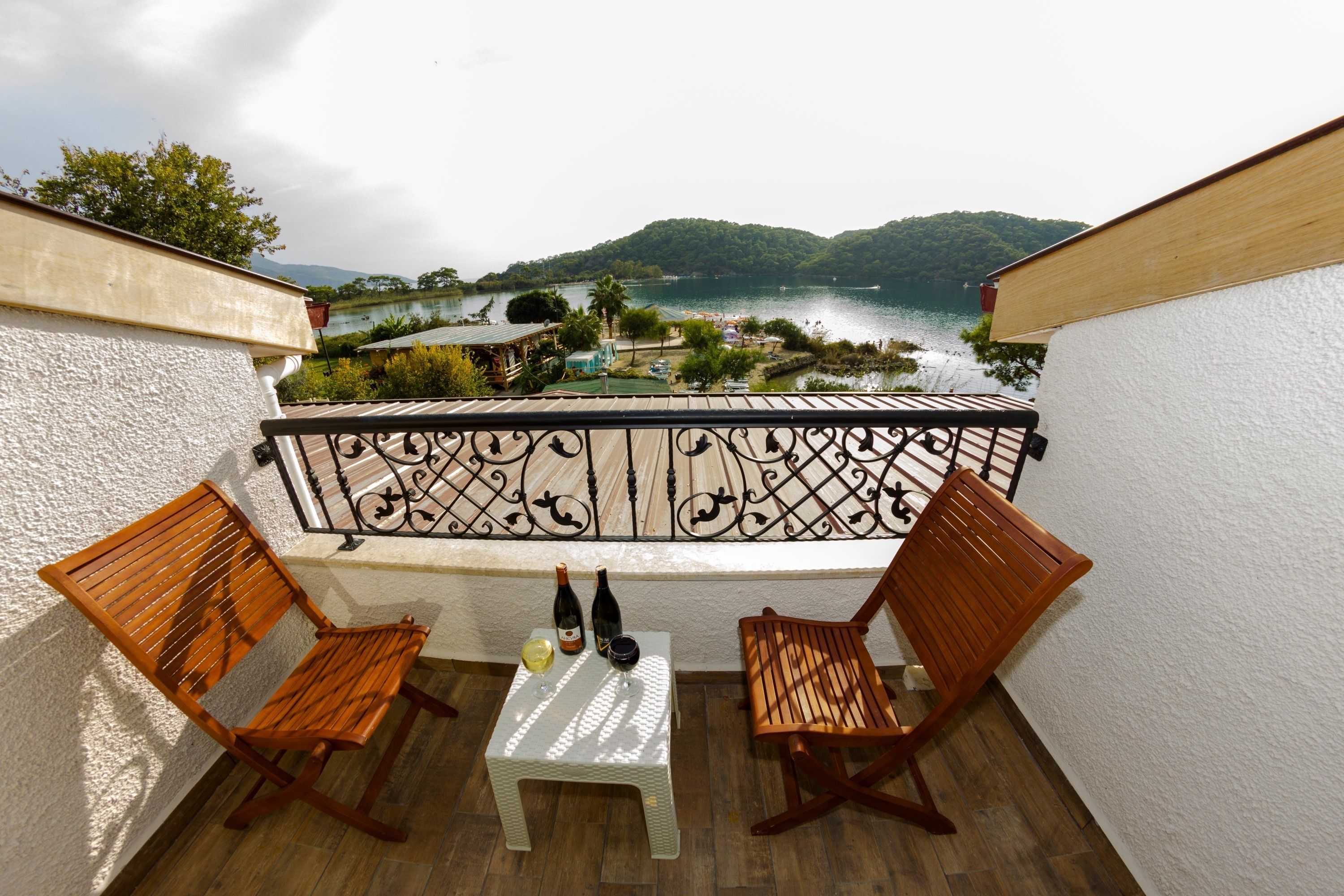 Deluxe Double Room, Sea View | Balcony