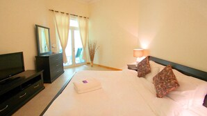 Apartment, 3 Bedrooms - Kennedy Towers - Al Anbara (Dubai)