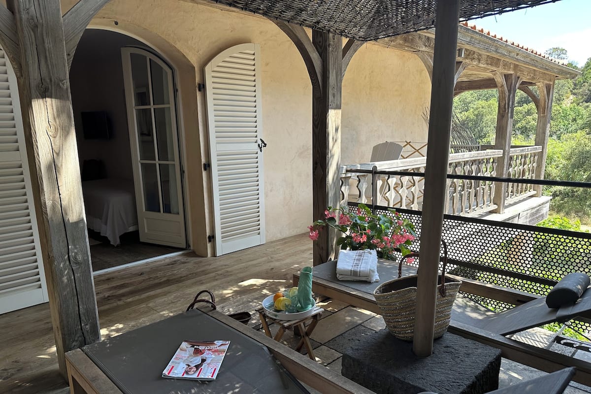 Deluxe double room with private terrace | Egyptian cotton sheets, premium bedding, Select Comfort beds