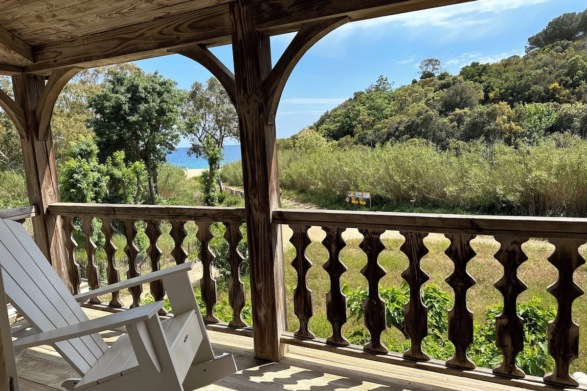 Deluxe double room with terrace and sea view | Egyptian cotton sheets, premium bedding, Select Comfort beds