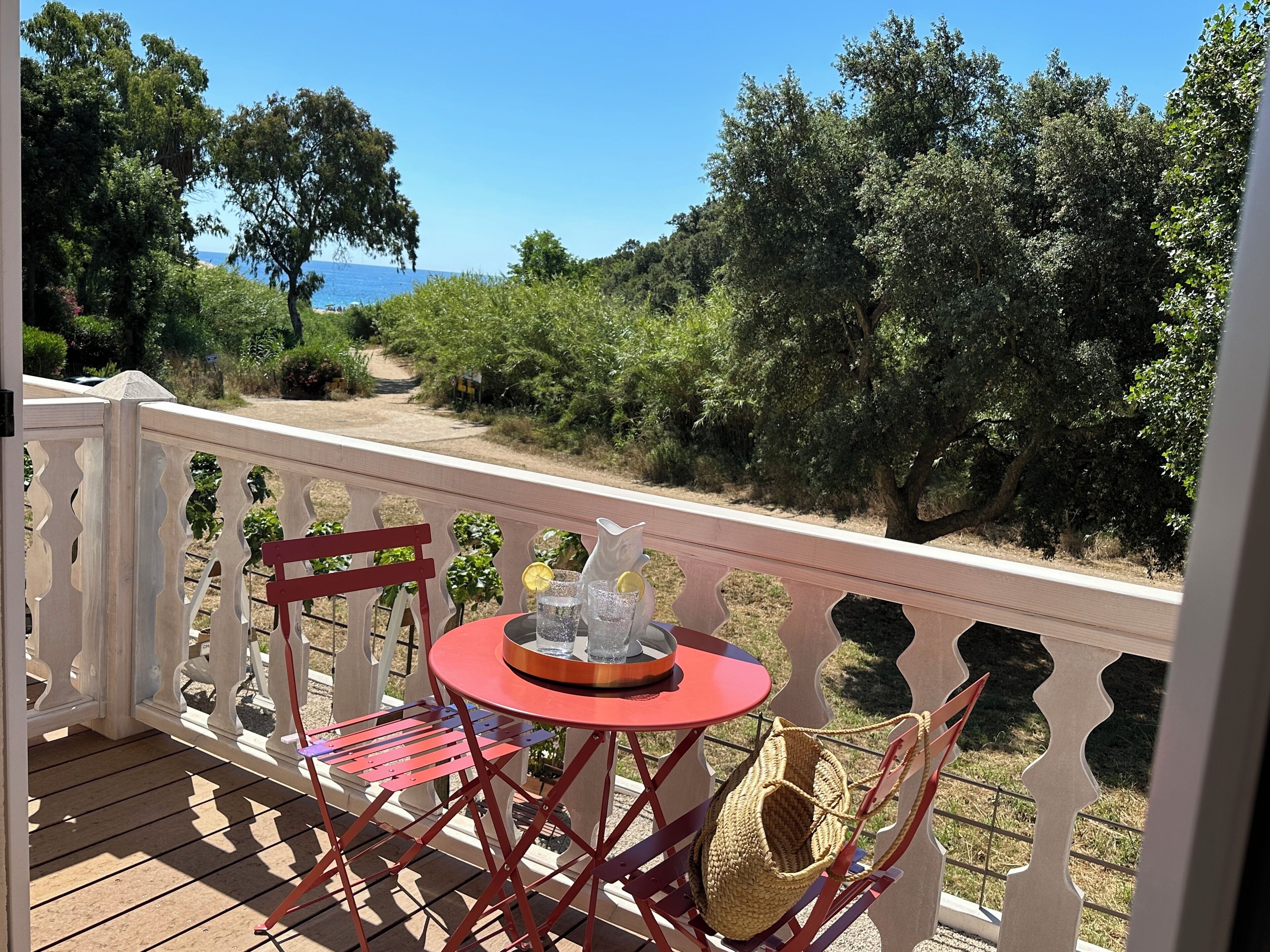 Superior double room with balcony and sea view | Terrace/patio