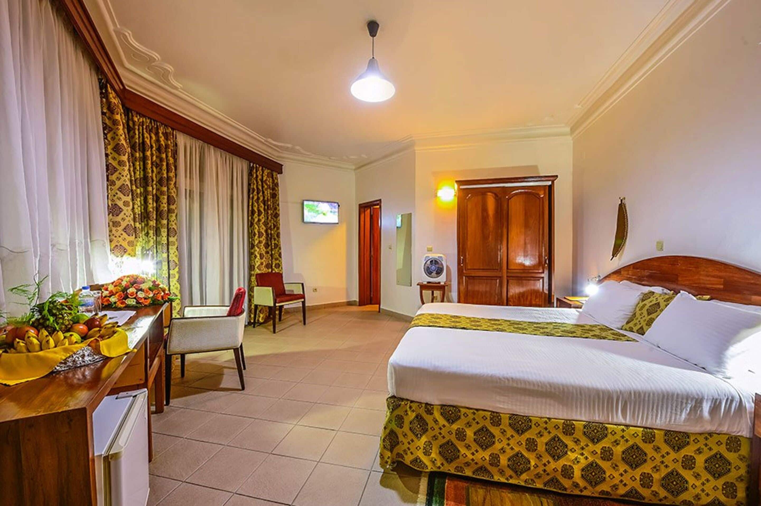 comfort single room | 1 bedroom, minibar, in-room safe, desk