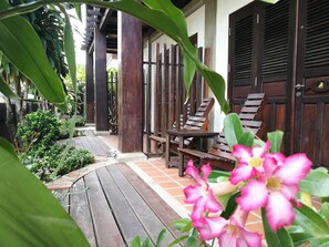 Terrace/patio - Ancient Luang Prabang Hotel (Luang Prabang)