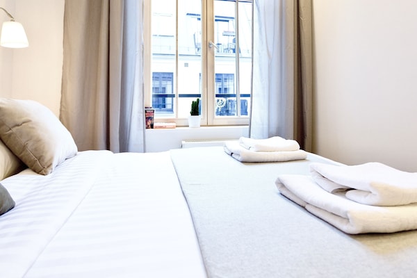 1 habitación, ropa de cama de alta calidad y decoración personalizada