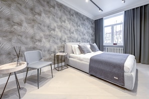 Luxury One Bedroom Apartment, Town Hall sq. View (Didzioji St. 20) | 1 quarto, roupas de cama premium, individualmente decorados