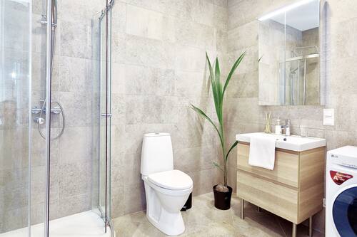 Superior 1 Bedroom Apartment with Balcony (Subaciaus St. 19) | Ylelliset vuodevaatteet, yksilöllisesti sisustettu
