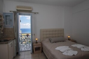 Studio Deluxe - havsutsikt | Värdeförvaringsskåp på rummet, gratis wi-fi och sängkläder