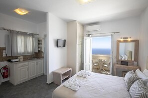 Deluxe Studio, Sea View