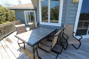 House, 5 Bedrooms, Bathtub, Ocean View (Sandy Pants - Southern Shores Home) | Terrace/patio