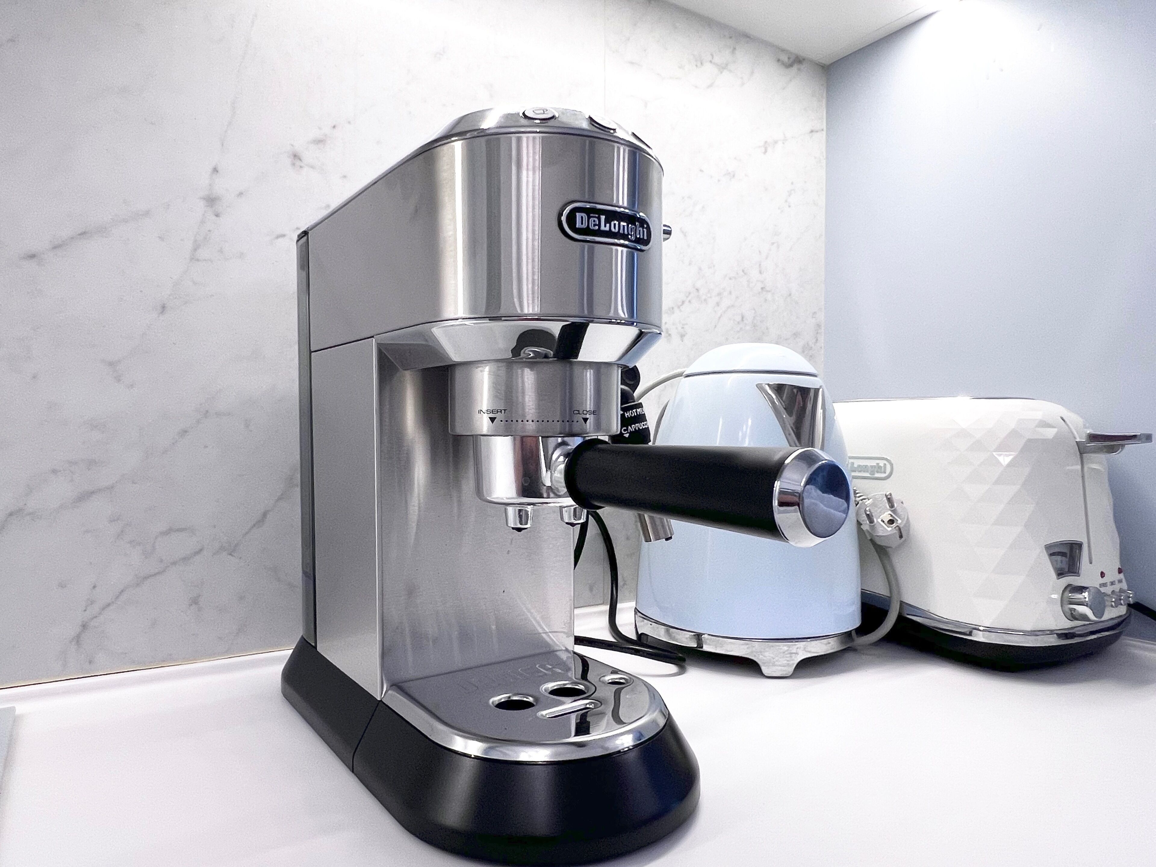 design 1 bedroom apartment with terrace subaciaus st.19 | private kitchen | full-sized fridge, oven, stovetop, coffee/tea maker