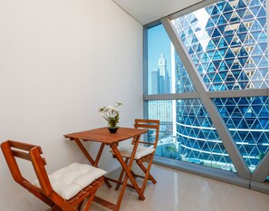 Studio | In-room dining - Kennedy Towers - Park Towers (Dubai)