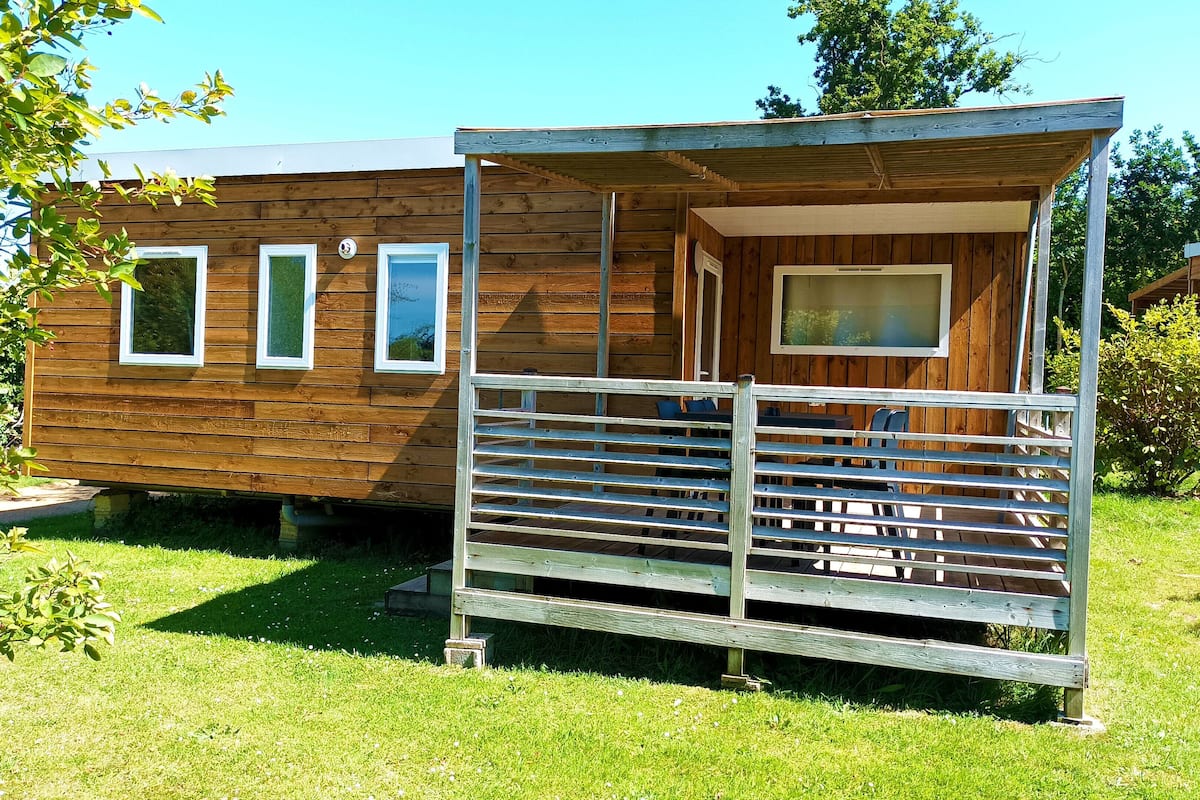 Family Bungalow, 3 Bedrooms, Terrace, Garden View | 2 bedrooms, in-room safe, individually decorated, individually furnished