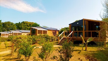 Deluxe Chalet, 3 Bedrooms, Terrace, Garden View | Garden view