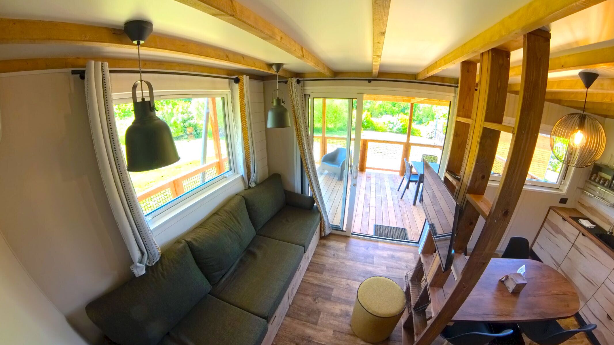 Family Chalet, 3 Bedrooms, 2 Bathrooms | In-room safe, individually decorated, individually furnished, desk