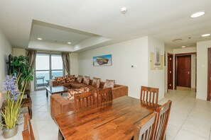 Apartment, 2 Bedrooms | 2 bedrooms, in-room safe, blackout curtains, iron/ironing board - Kennedy Towers - Princess Tower (Dubai)