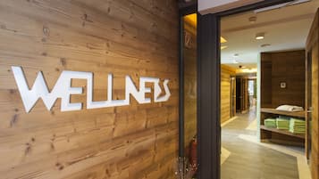 Sauna, steam room