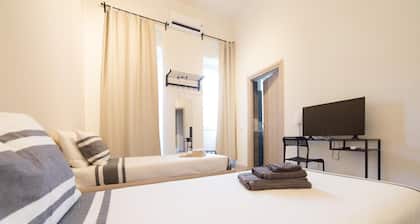 Romano Rooms