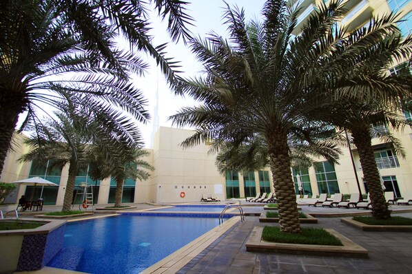 1 غرفة نوم وخزنة داخل الغرفة وستائر تعتيم ومكواة/لوح كي