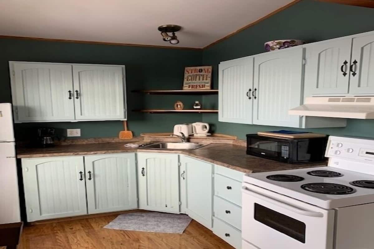 Cottage 2 - Salty Spray | Private kitchen | Full-size fridge, microwave, oven, coffee/tea maker